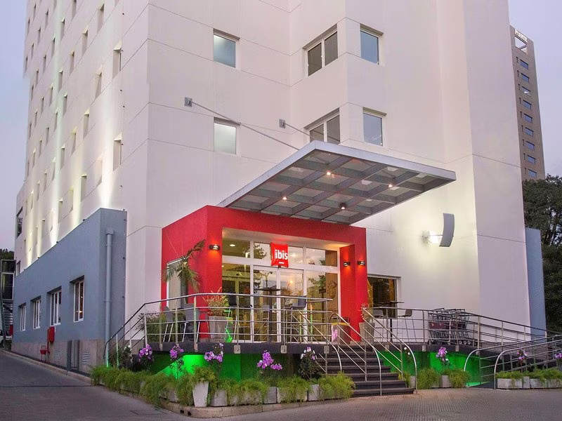 Hotel ibis Asuncion