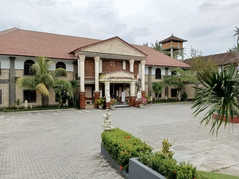 Puri Saron Senggigi Hotel