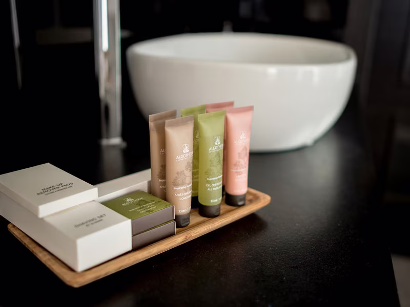F620950035BFFFF335ACEAD236595553