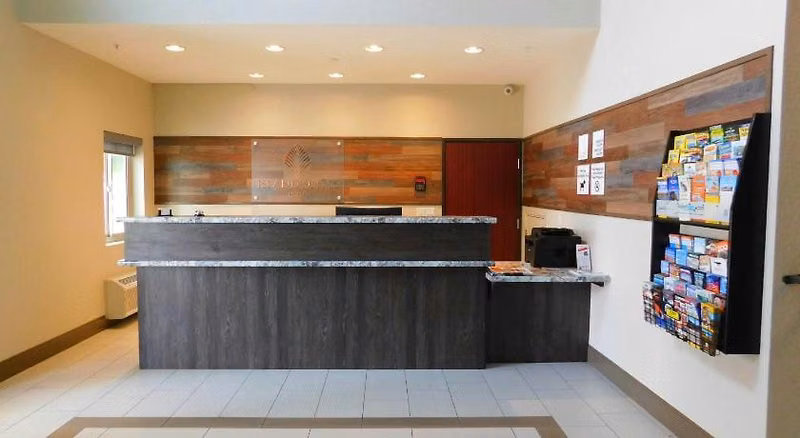 Island Suites