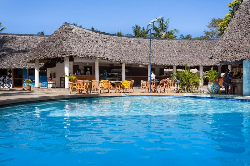 Travellers Beach Hotel & Club
