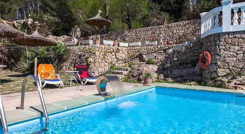DEA73F48FFF436F67A1D5BA843DCC59E