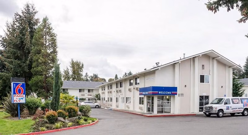 80EE900910AC85BAAFFE6B727667BFC6