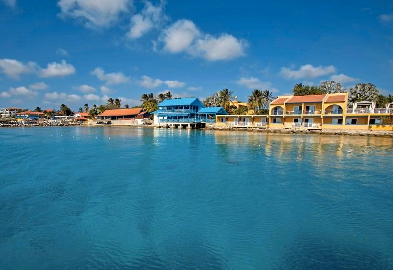 Divi Flamingo Beach Resort