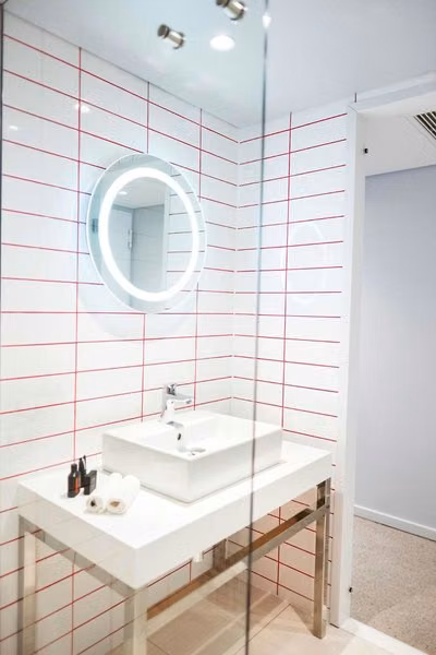 0180AC00E9DCA008B02320EC0508C90F