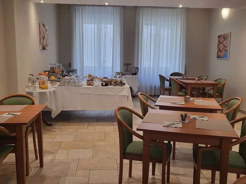 Hotel Lux
