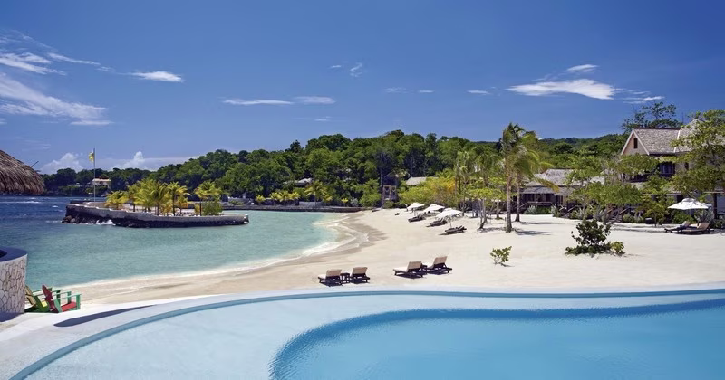 Goldeneye Hotel & Resort