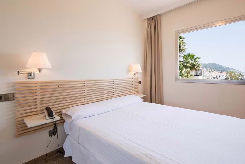 Port Sitges Resort