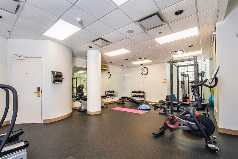 GEC GRANVILLE SUITES