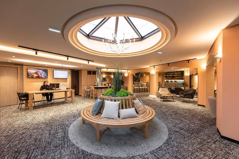 Novotel Mâcon Nord Hotel
