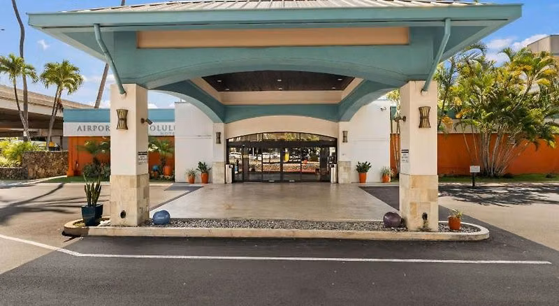 Airport Honolulu Hotel
