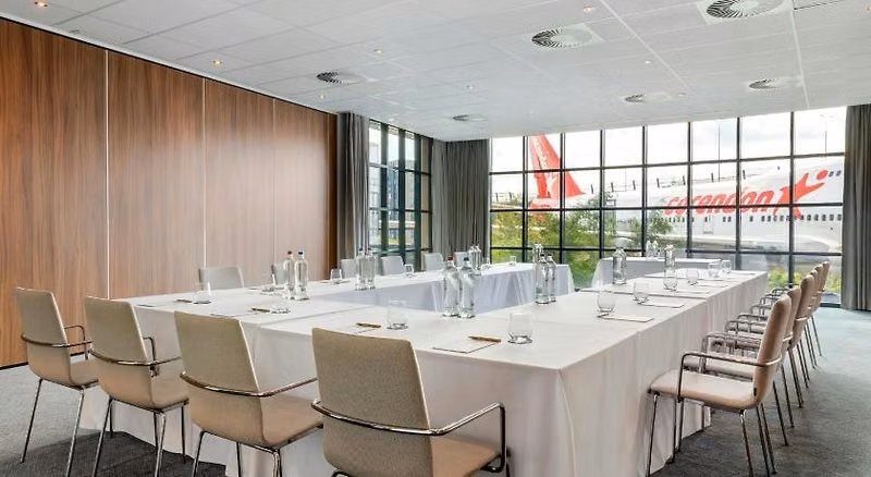 Corendon Apartments Amsterdam Schiphol Airport Hotel