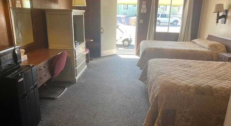 El Portal Motel