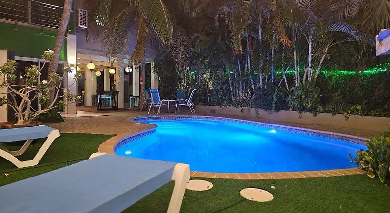 Quints Travelers Inn