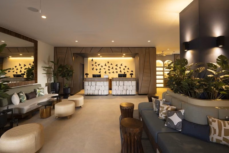 voco Surfside Aruba By IHG