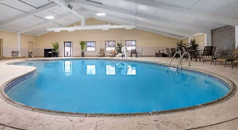Days Hotel by Wyndham Toms River Jersey Shore