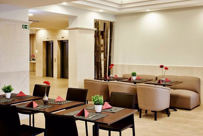 D16E9B6836C4EE532EEEF3F841C6B613