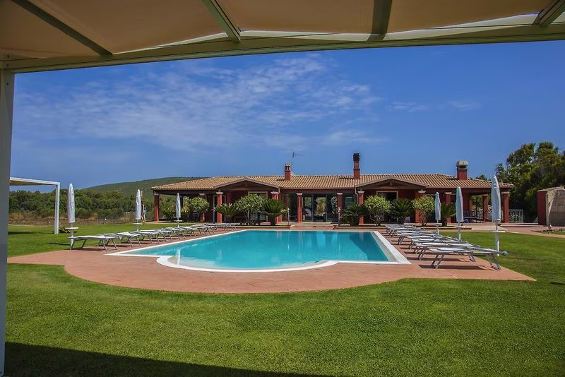 B0D00AE28090208FE4EC212FADE2D013