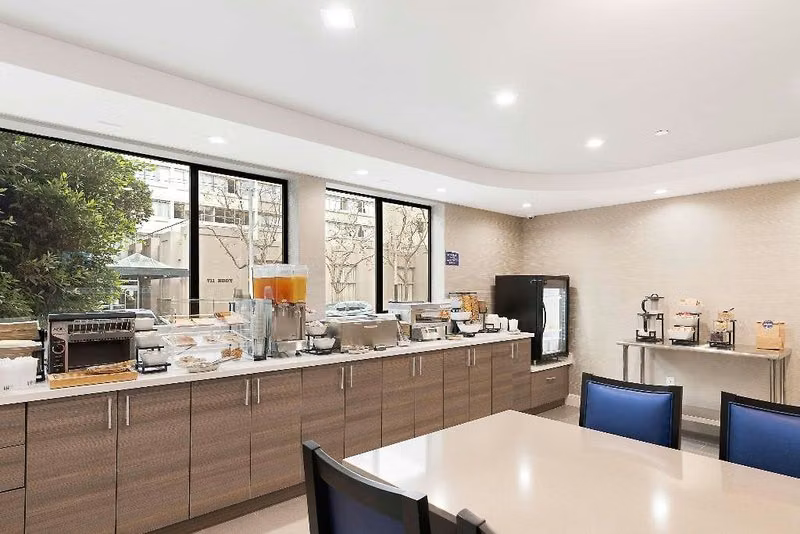 Best Western Red Coach Inn