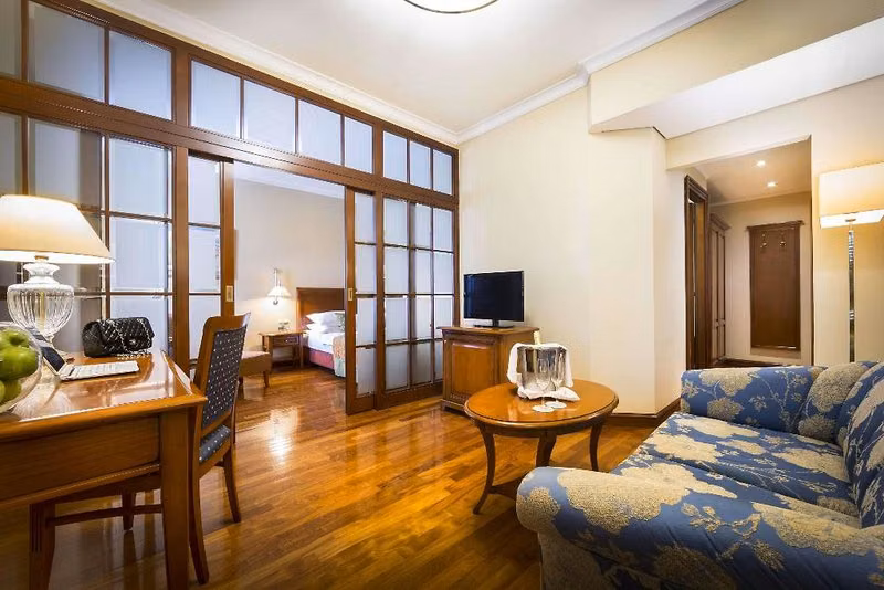Best Western Premier Hotel Astoria