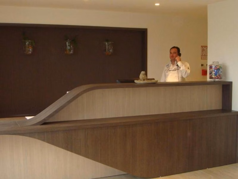 4ACDAA3255FEE57FB4B2BA13CEB89664