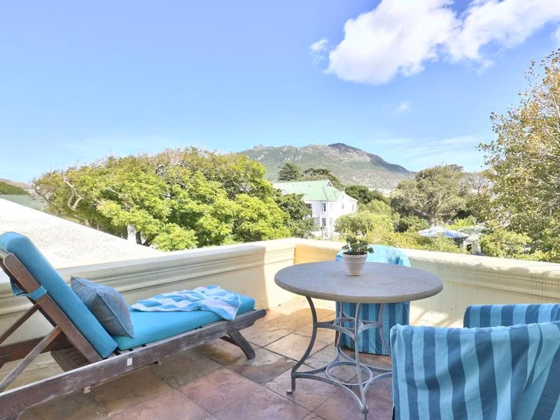 Hout Bay Manor