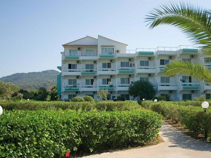 Bayside Hotel Katsaras