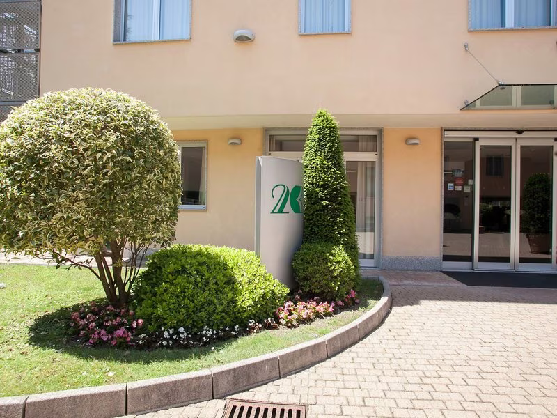 Hotel 2c