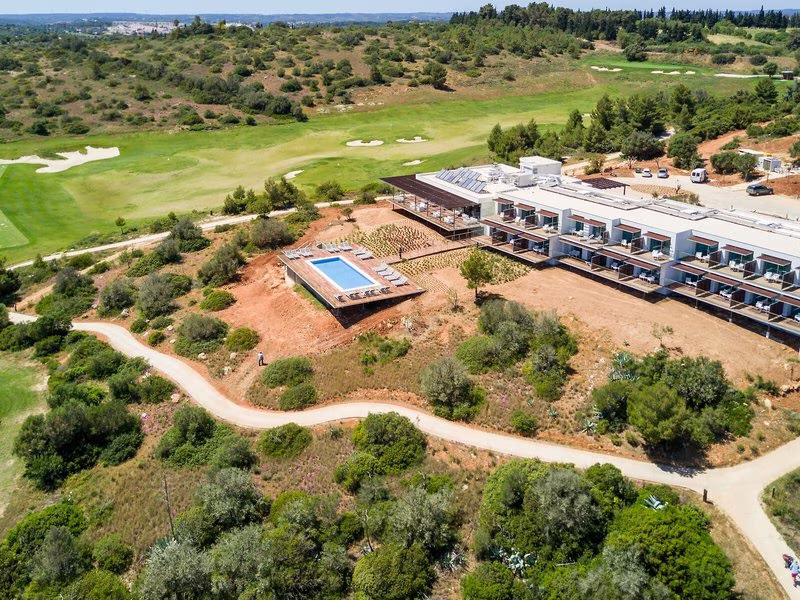 Palmares Beach House Hotel