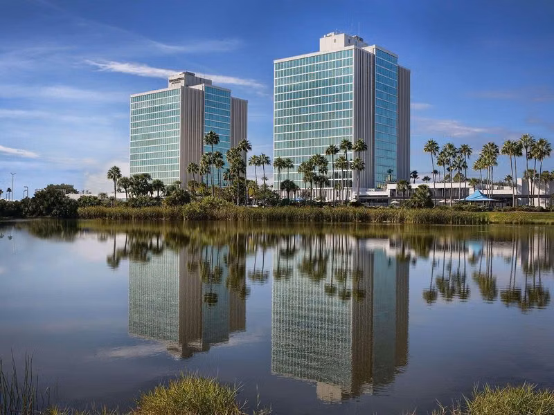 Doubletree by Hilton at the Entrance to Universal Orlando