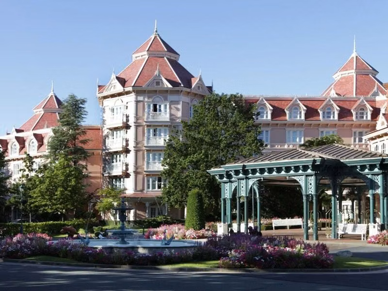 Disneyland Hotel