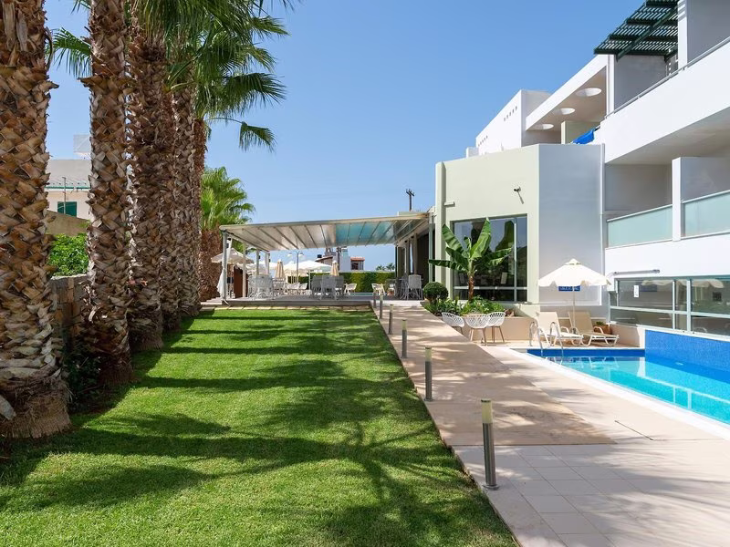 Angela Suites Boutique Hotel