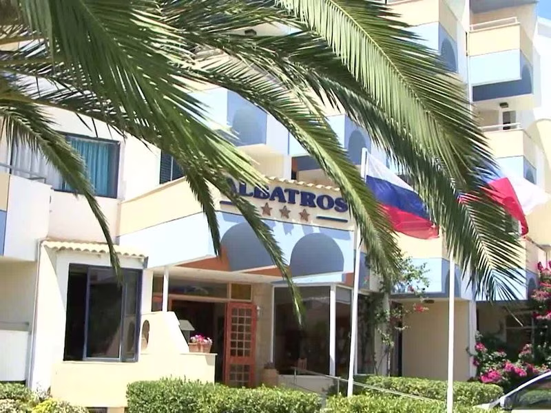 Albatros Hotel