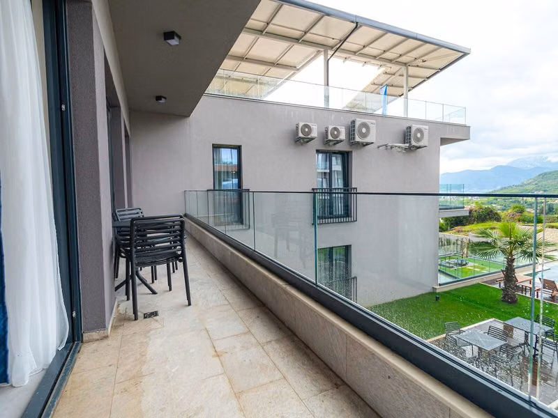 Royal Blue Resort & Residences