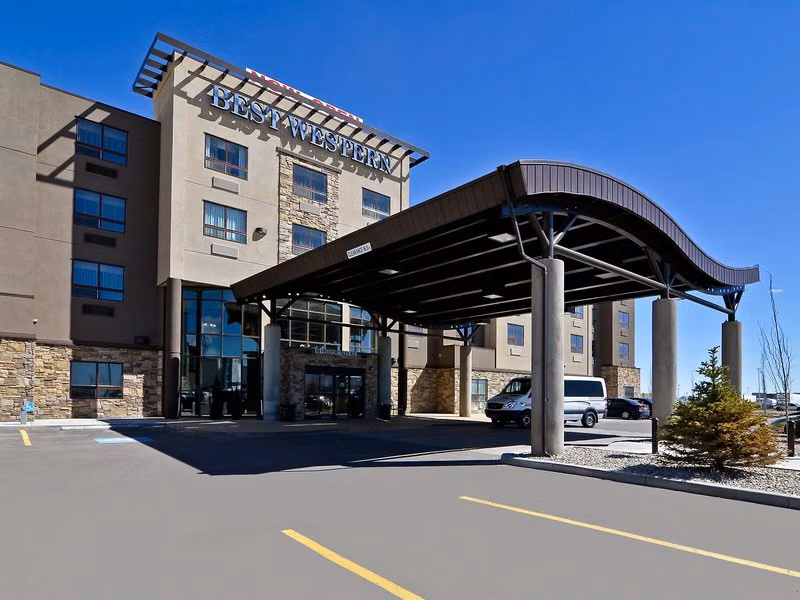 Best Western Premier Freeport Inn & Suites