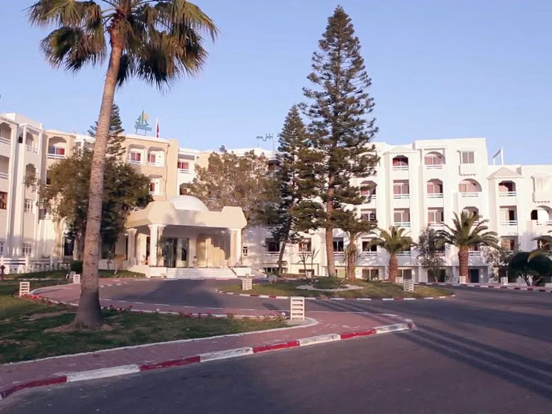 Thapsus Beach Resort