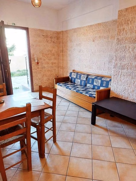 6A0A2828F54C35A5A94D286AA5C57965