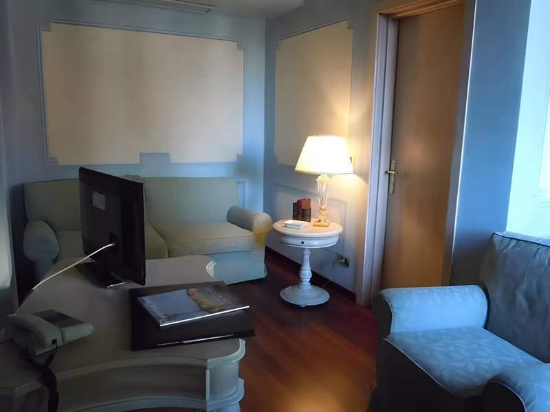 696E1145C53C95CF8CBAAC6CCDB2E778