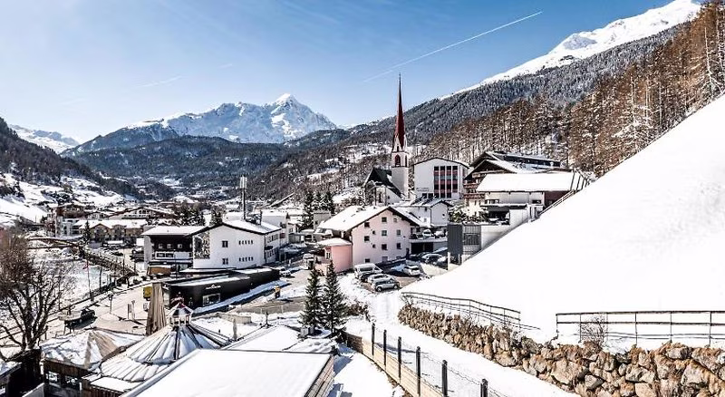 Hotel Alpina Sölden - Adults Only