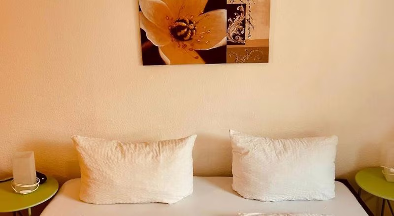 89F19E3F6E6B683759B4EBA01AE4C8C6