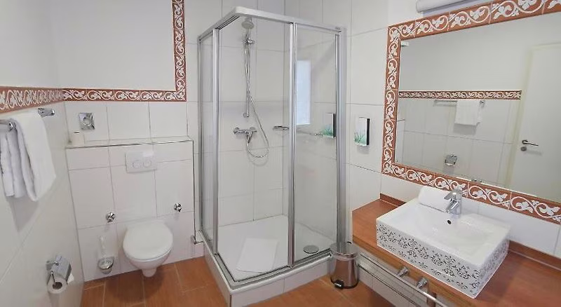 9DB41B81BED72CB5080E8B15D838D3B5