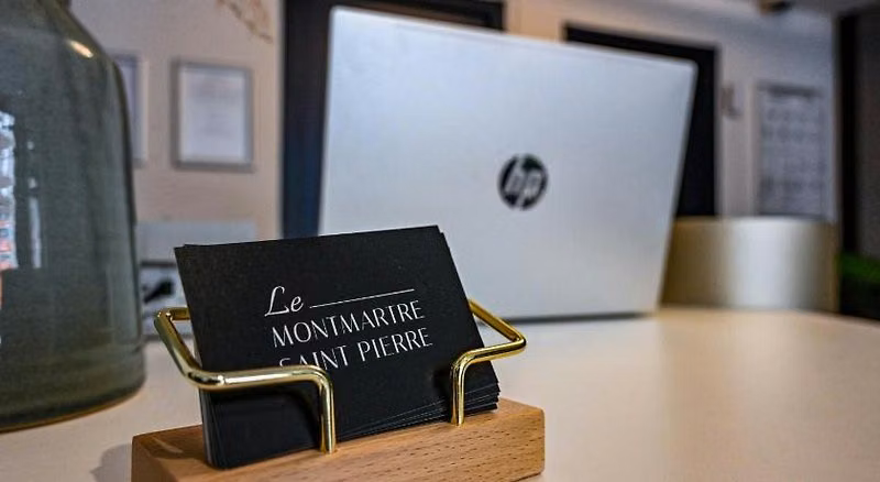 Best Western Hotel Le Montmartre Saint Pierre