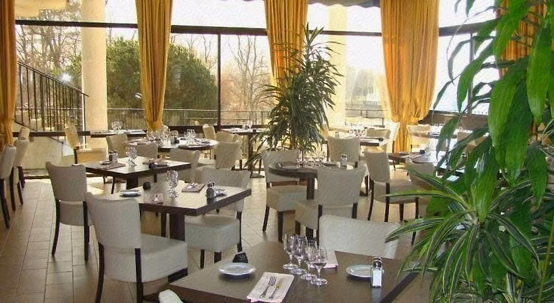 6D4B48125A5B00FB15B6746227F0BCFD