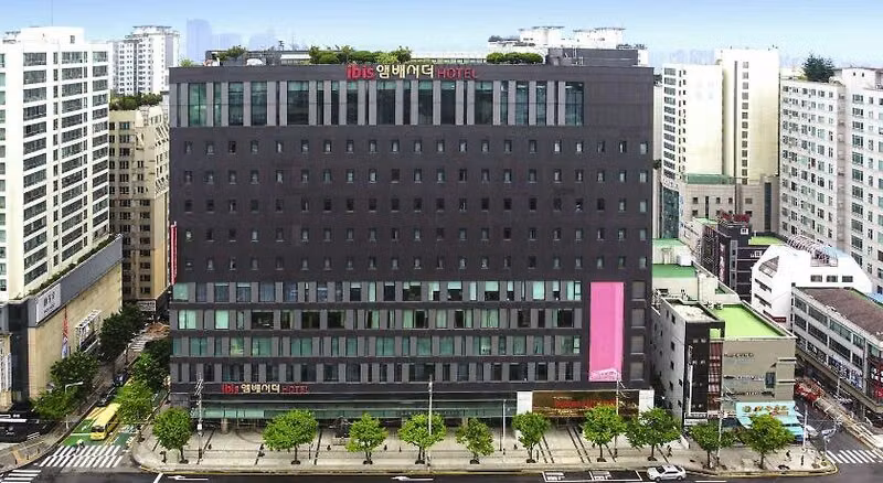 ibis Ambassador Suwon
