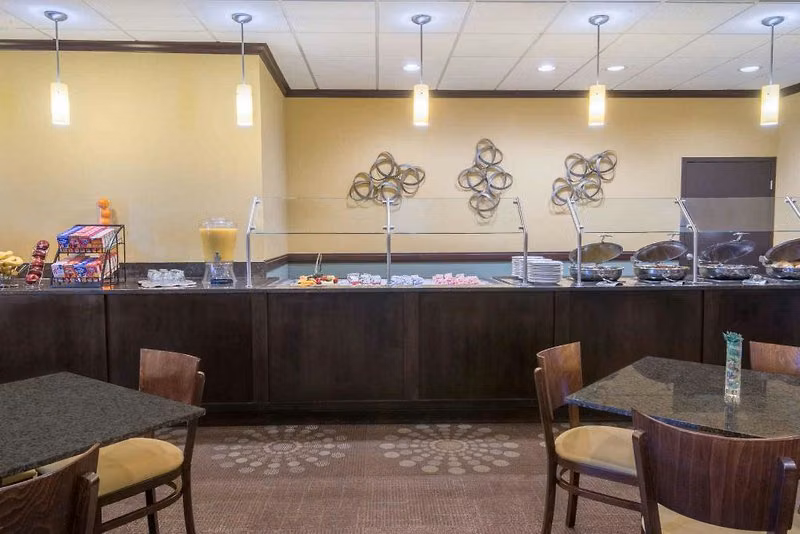 Wyndham Garden Oklahoma City Airport / Near The Fairgrounds