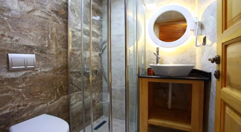 D8E226EB80DB579F341B95A19C4152B3