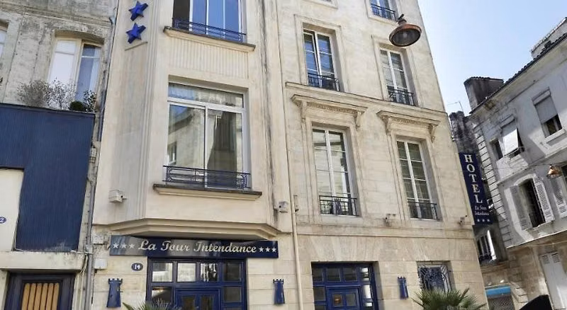 Hôtel La Tour Intendance