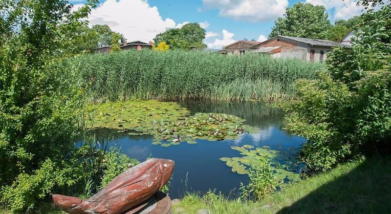 22AD4282B6AF4A5DB630BFD32BC27784