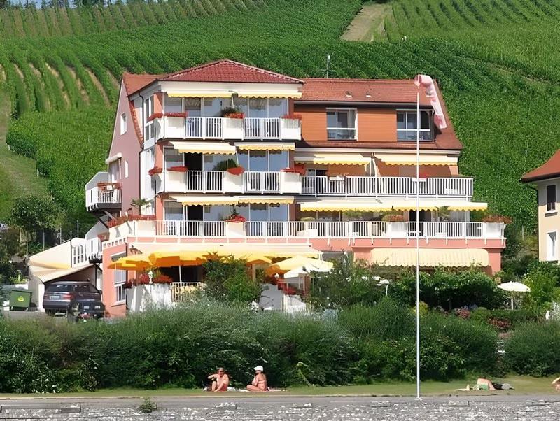 Seehotel OFF