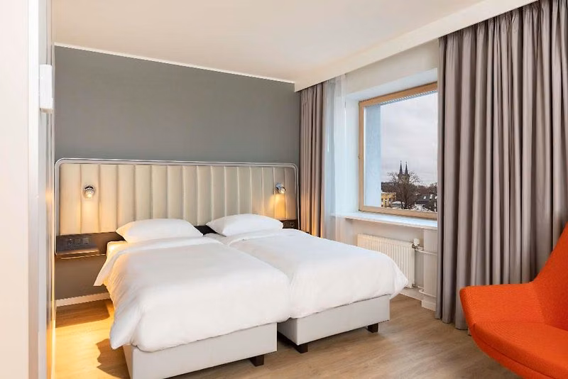 Meriton Grand Conference & Spa Hotel